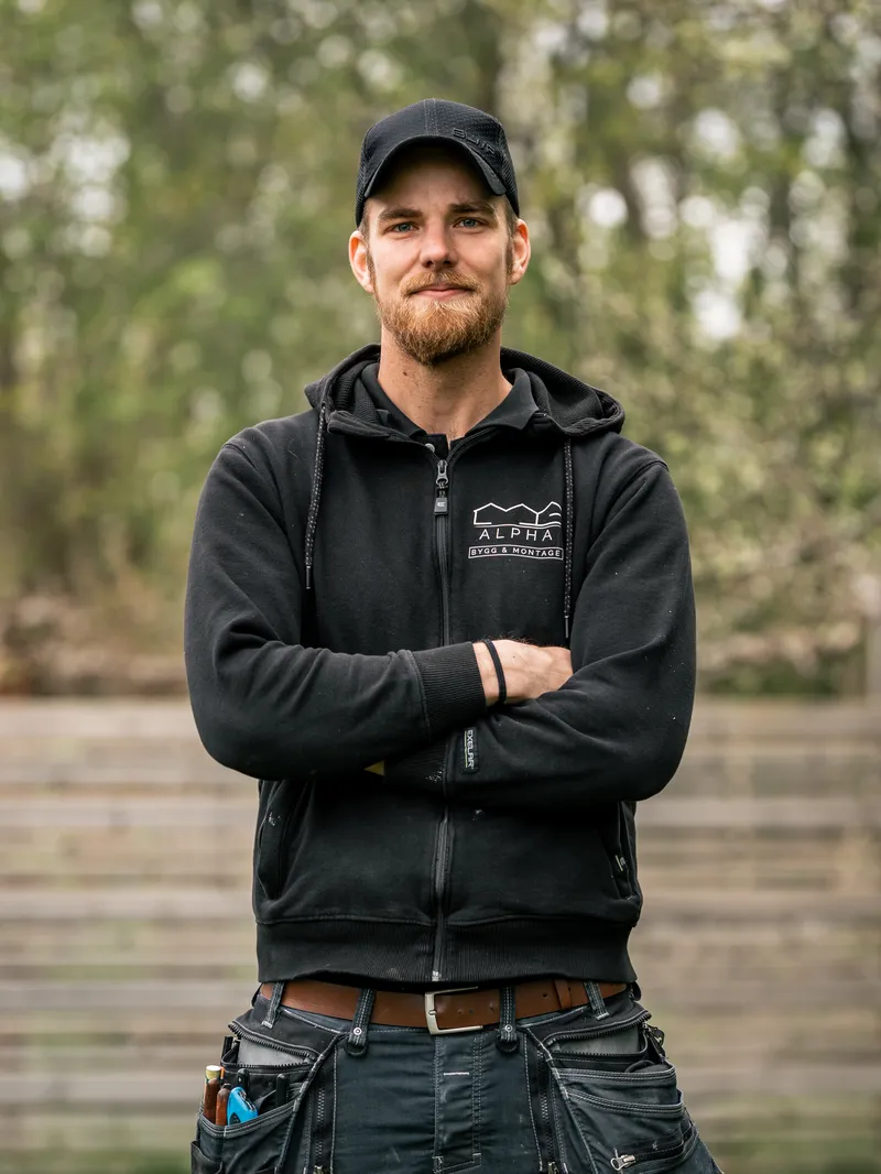 Erik, Fönstermontör på MG Alpha